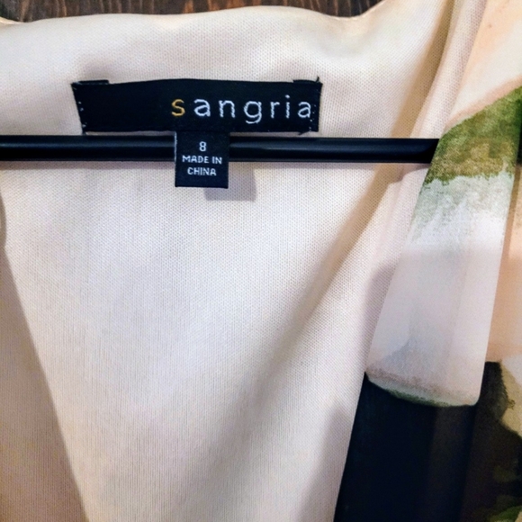 Sangria Dress Gorgeous & Flowing Spring/Summer Dress Size 8 - Picture 2 of 6